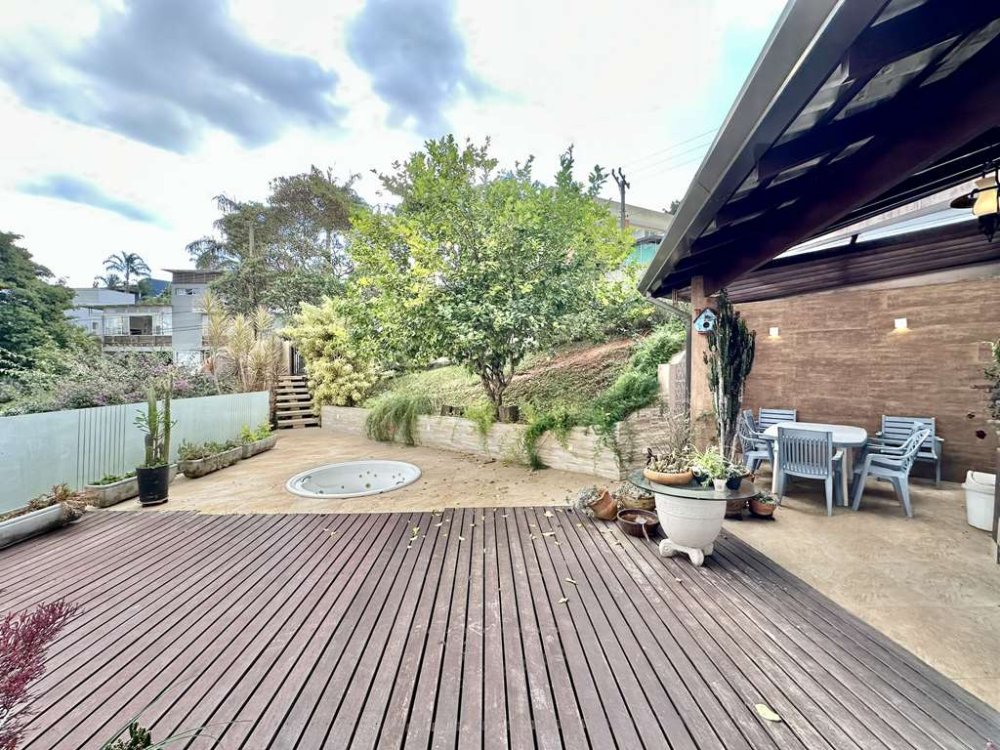 Casa em Condomnio - Venda - Granja Viana - Carapicuiba - SP