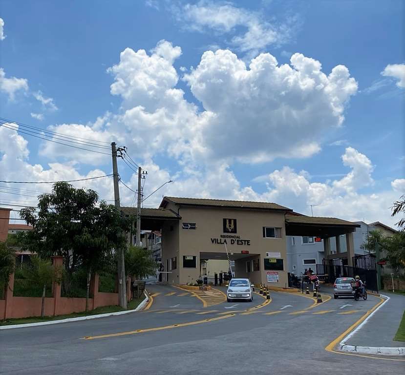 Sobrado em Condomnio - Venda - Jardim Rio das Pedras - Cotia - SP